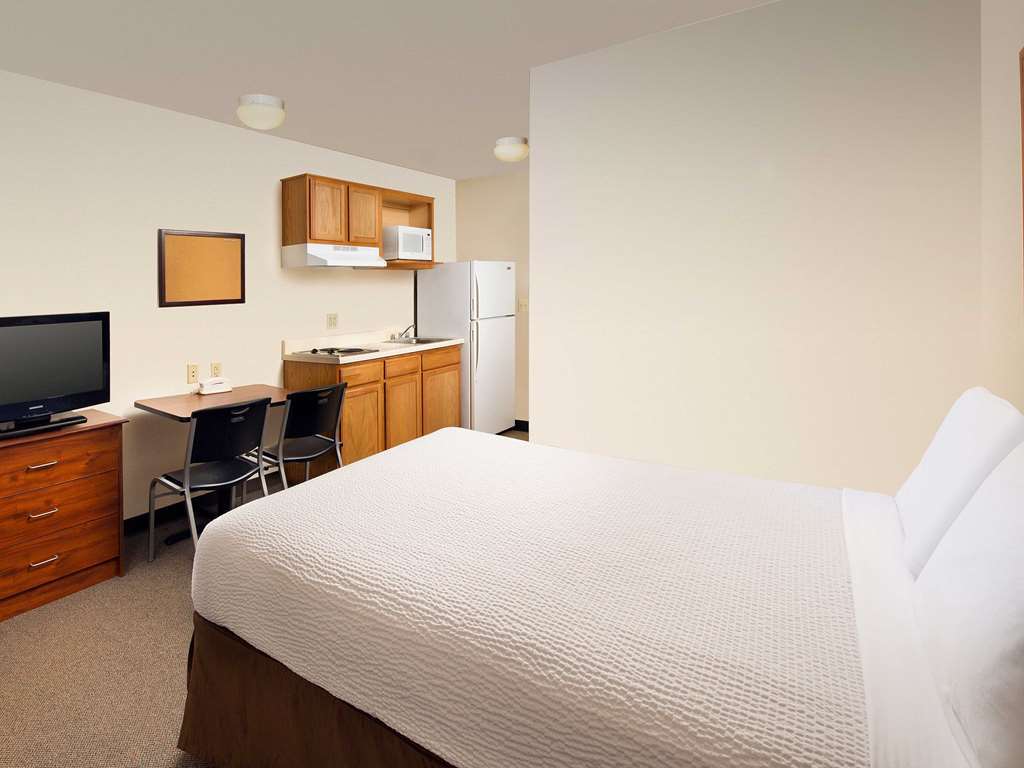 Value Place Fayetteville Room photo
